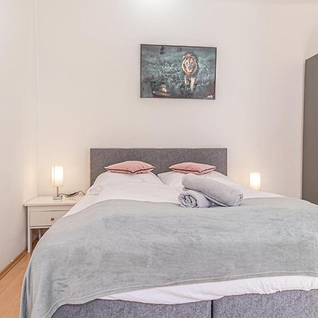 Double Delight - Central Studio Apt. For Two Lägenhet Wien Exteriör bild